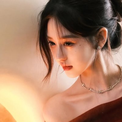 战火中的小狐狸